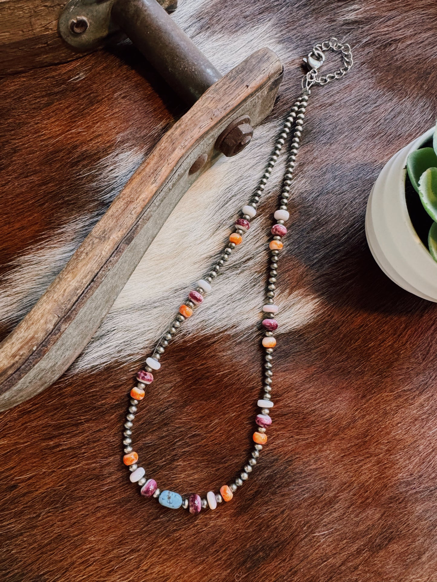 The Magnolia Necklace