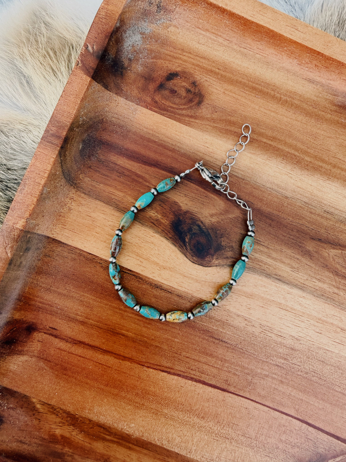 Huebi torpedo bracelet