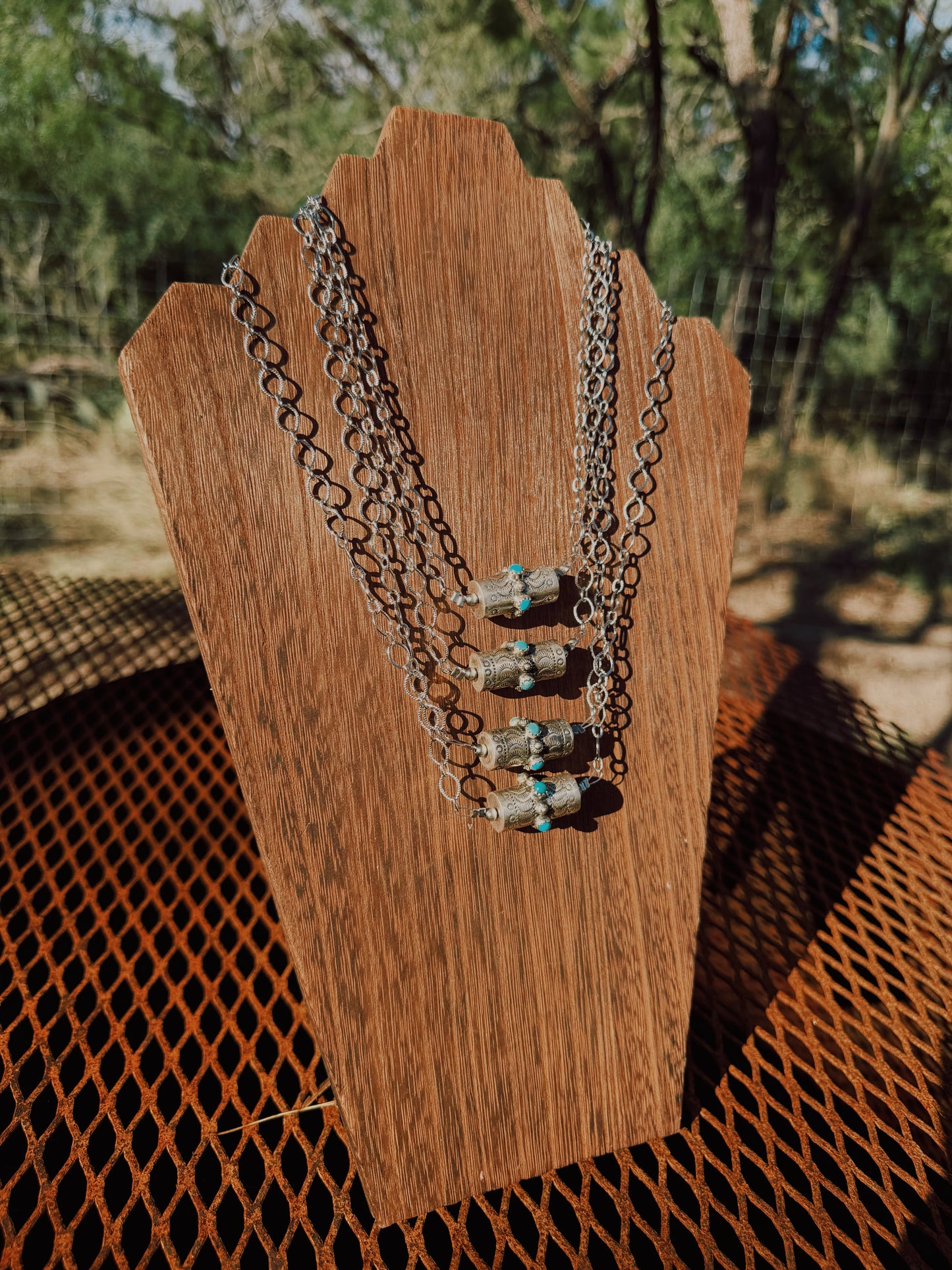 The Millie Ray Bar Necklace
