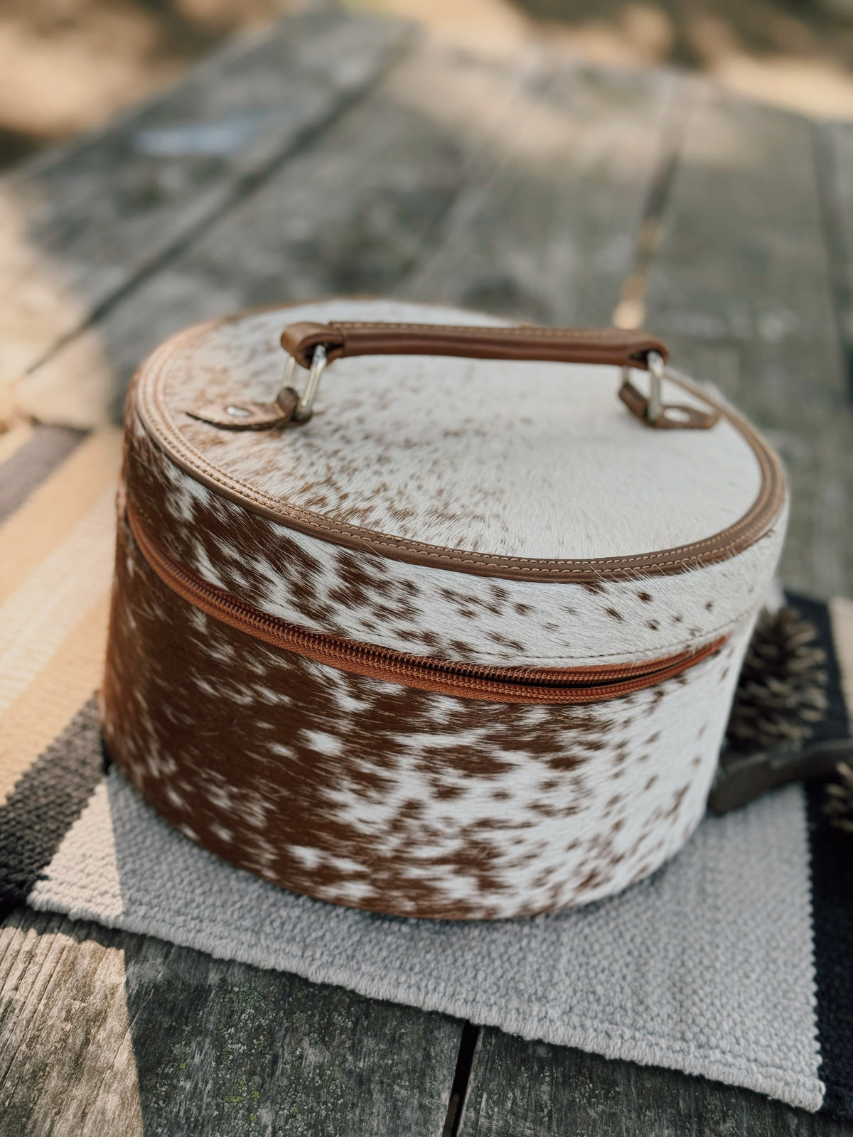 Large Cowhide Jewelry Case