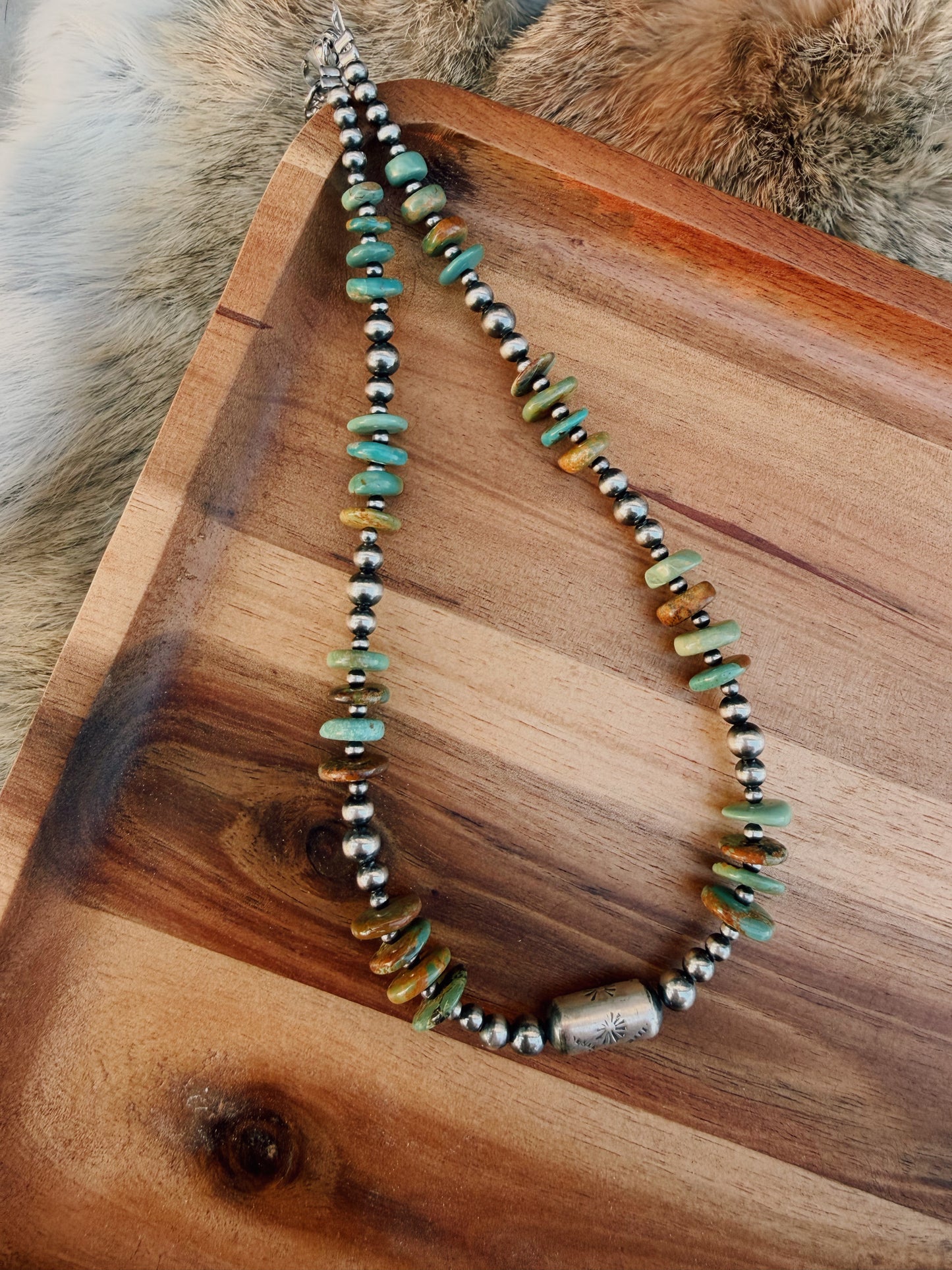 The Betsy Necklace