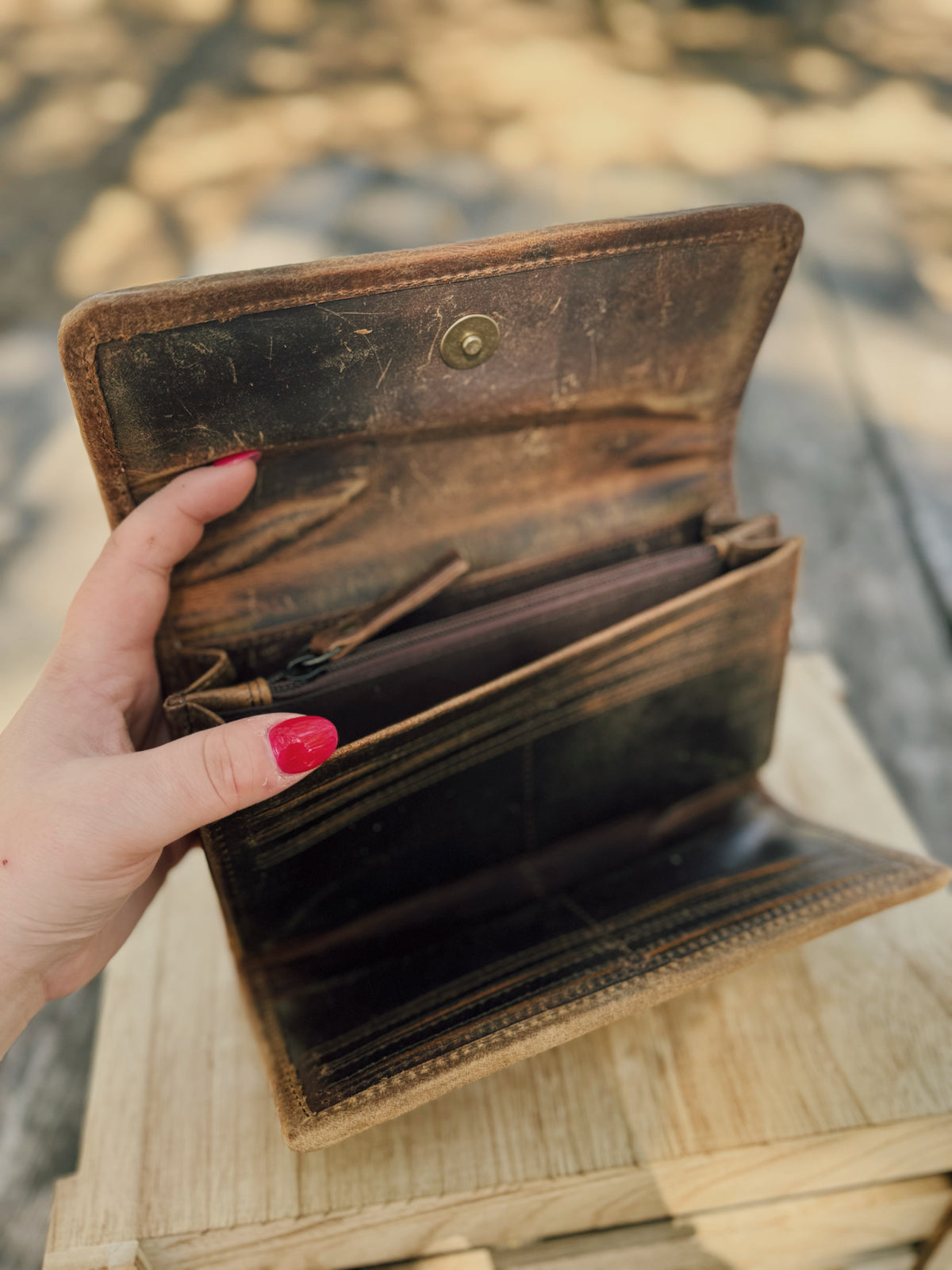 Diamond cowhide wallet LG (Black)
