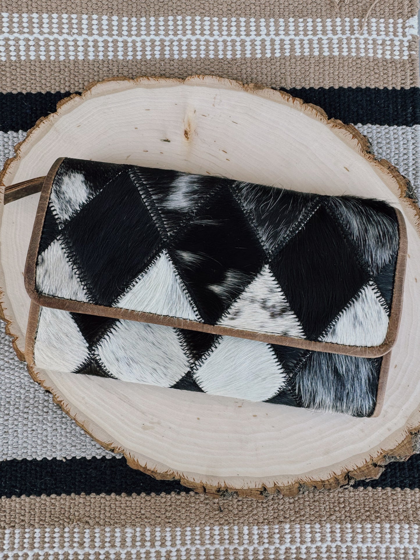 Diamond cowhide wallet LG (Black)